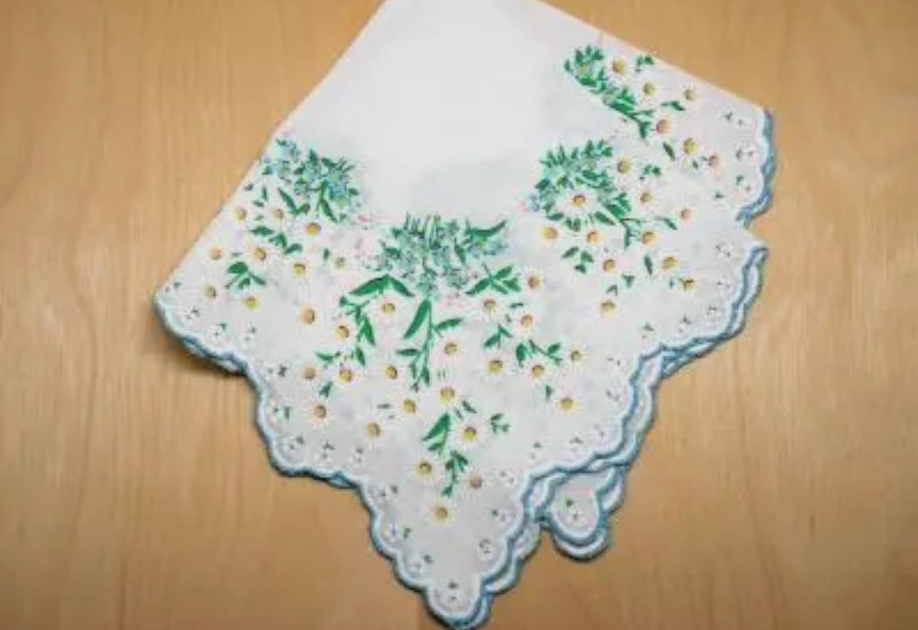 Hankerchief Cards