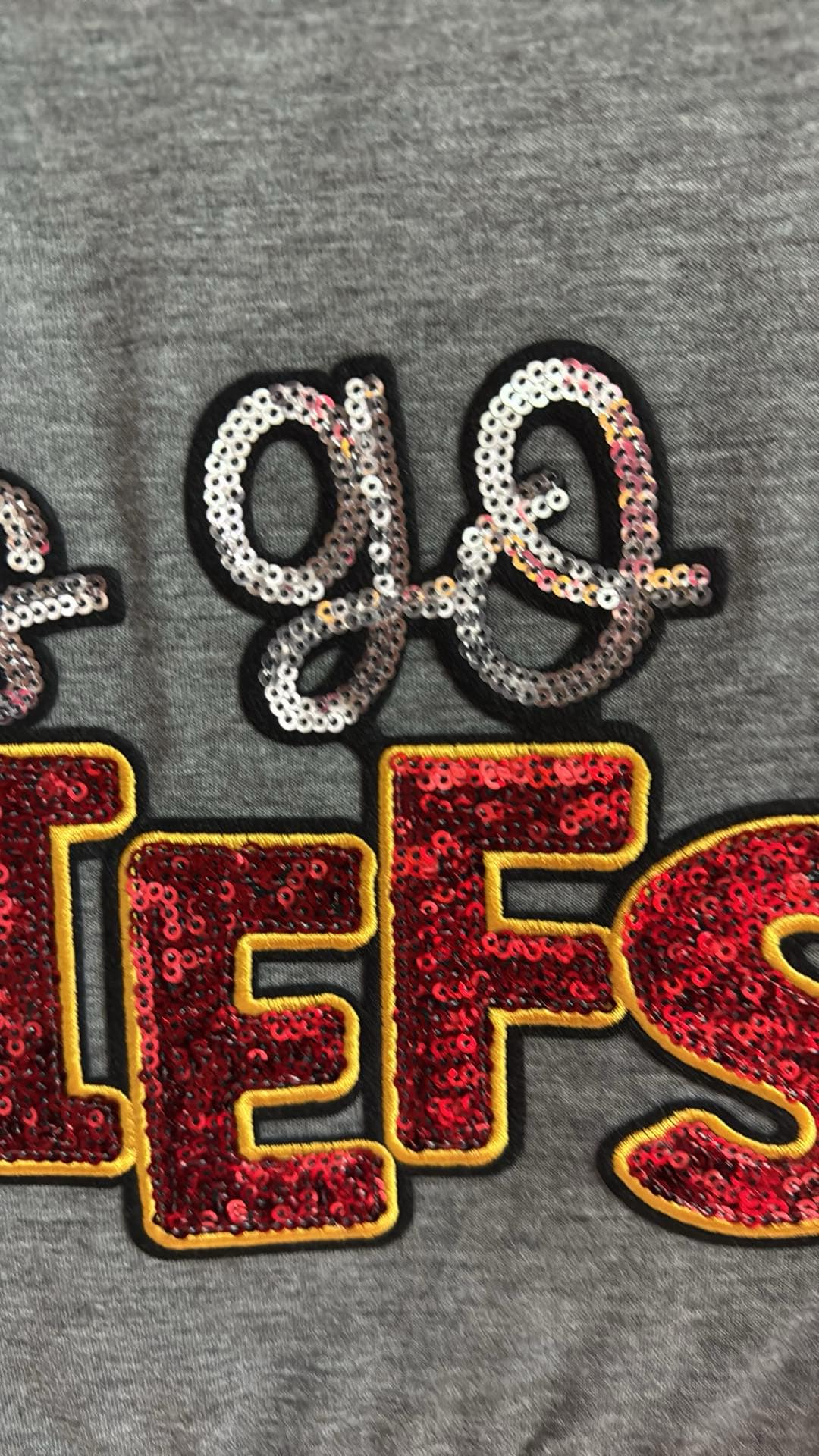 KC CHIEF'S TRI COLOR TEE WITH SEQUINS